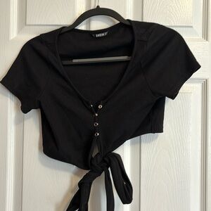 Crop top tie front with buttons